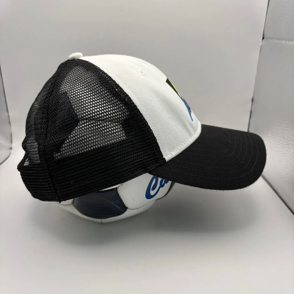 The North Face Mens White Black Embroidered Mountain Logo Mesh Trucker Hat Cap